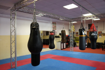 DAB95D4C-B998-4837-8A6F-A34E3C920769